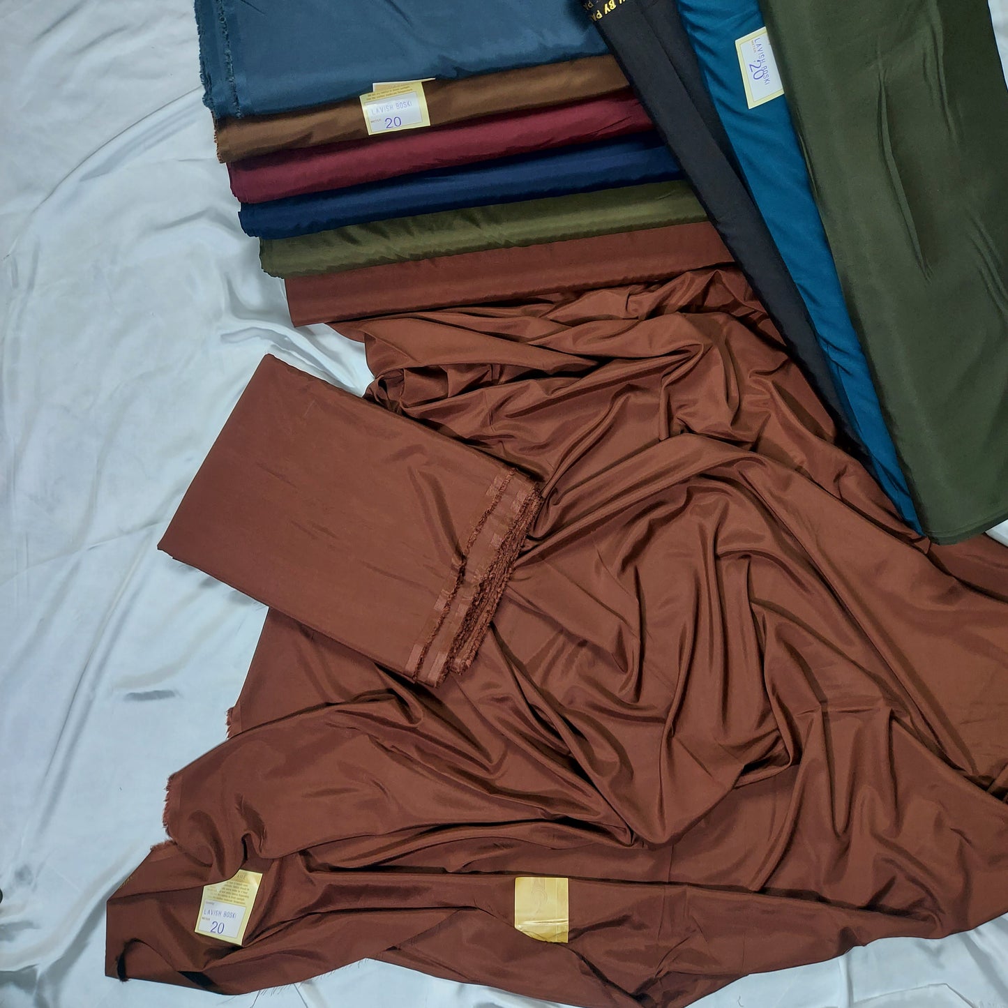 Lavish Boski - All Colors